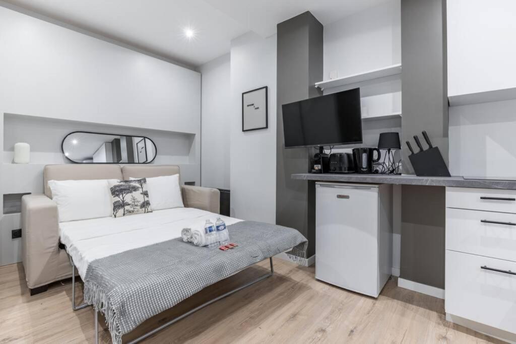 Hsh Versigny-Mairie Du 18Eme Cosy Studio 2P Paris Extérieur photo